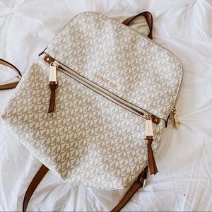 MICHAEL Michael Kors Rhea Zip Medium Slim Backpack